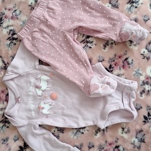 Carter's Newborn long-sleeve and pants w/ feet set
